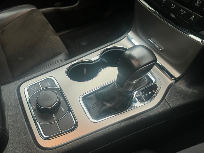 2021 Jeep Grand Cherokee Night Eagle