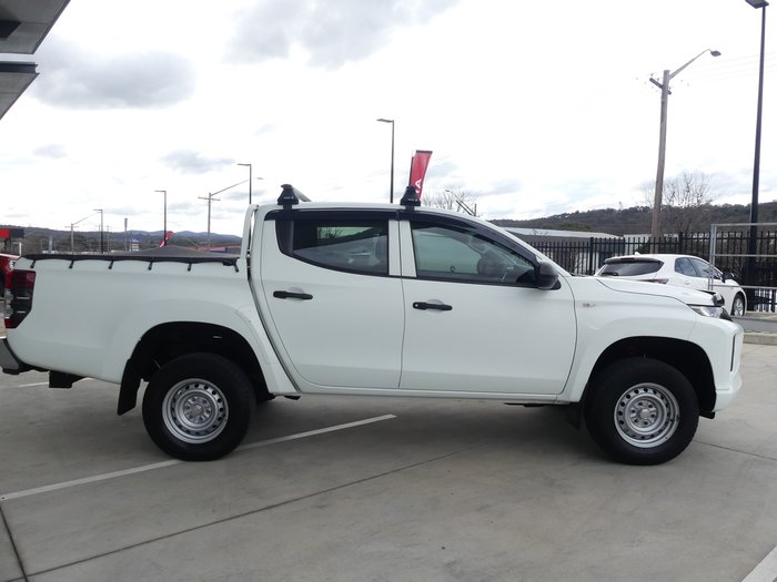 2020 Mitsubishi Triton