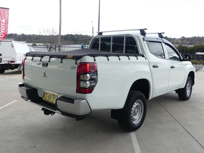 2020 Mitsubishi Triton