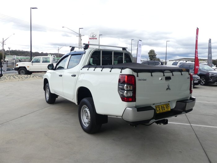 2020 Mitsubishi Triton