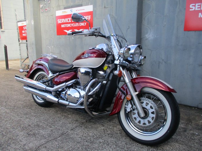 2012 Suzuki VL800 (BOULEVARD C50) RED