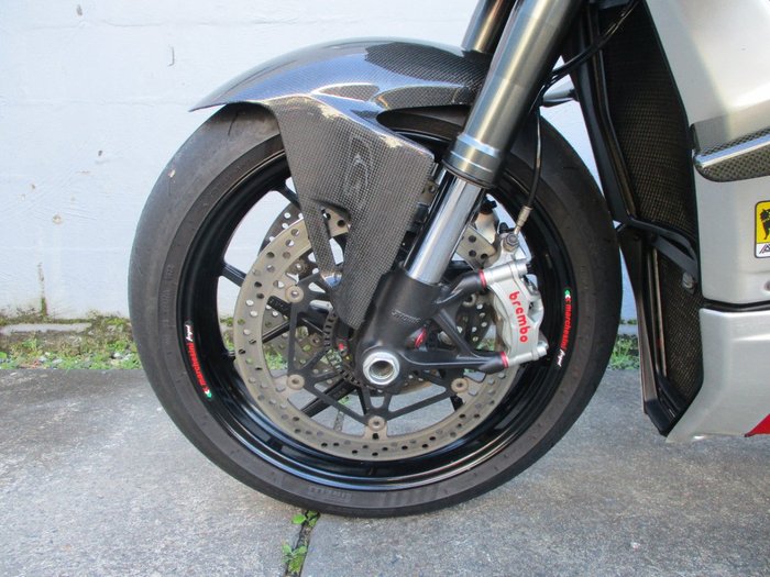 2020 DUCATI STREETFIGHTER V4 RED