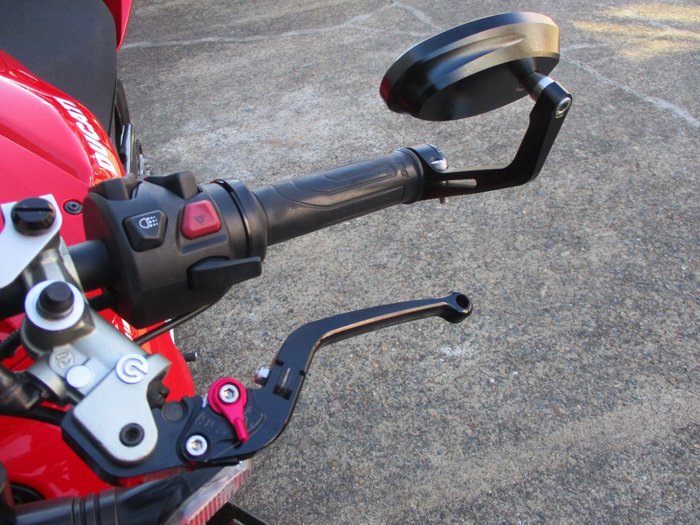 2020 DUCATI STREETFIGHTER V4 RED
