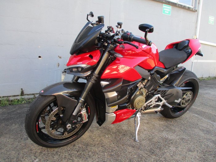 2020 DUCATI STREETFIGHTER V4 RED