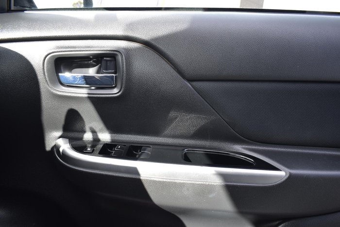 2022 Mitsubishi Triton GLS MR MY22 4X4 Dual Range White