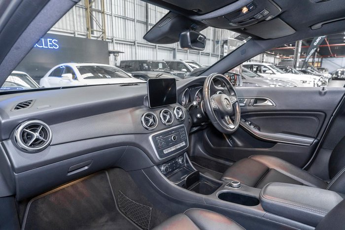 2019 Mercedes-Benz GLA-Class GLA180