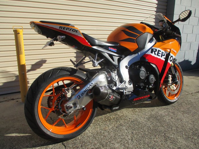 2013 Honda CBR1000RR (FIREBLADE) ORANGE
