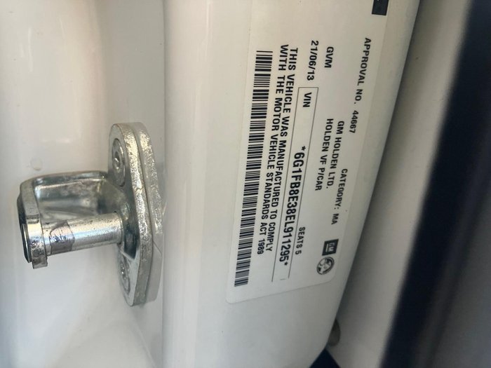 2013 Holden Commodore SV6 VF MY14 Heron White