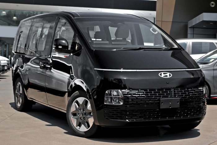 2025 Hyundai STARIA Highlander