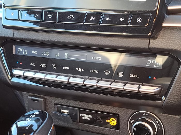 2023 Mazda BT-50 Thunder