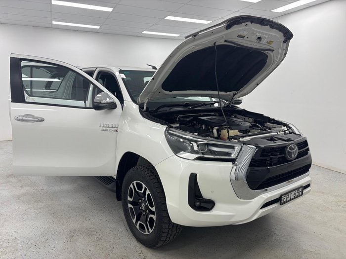 2021 Toyota Hilux SR5 GUN126R 4X4 Dual Range Crystal Pearl