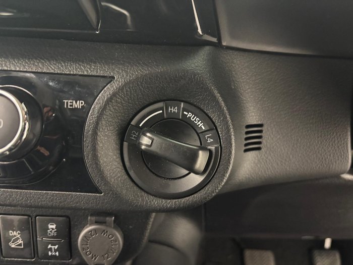 2021 Toyota Hilux SR5 GUN126R 4X4 Dual Range Crystal Pearl