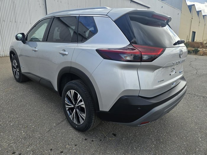 2024 Nissan X-TRAIL ST-L e-POWER