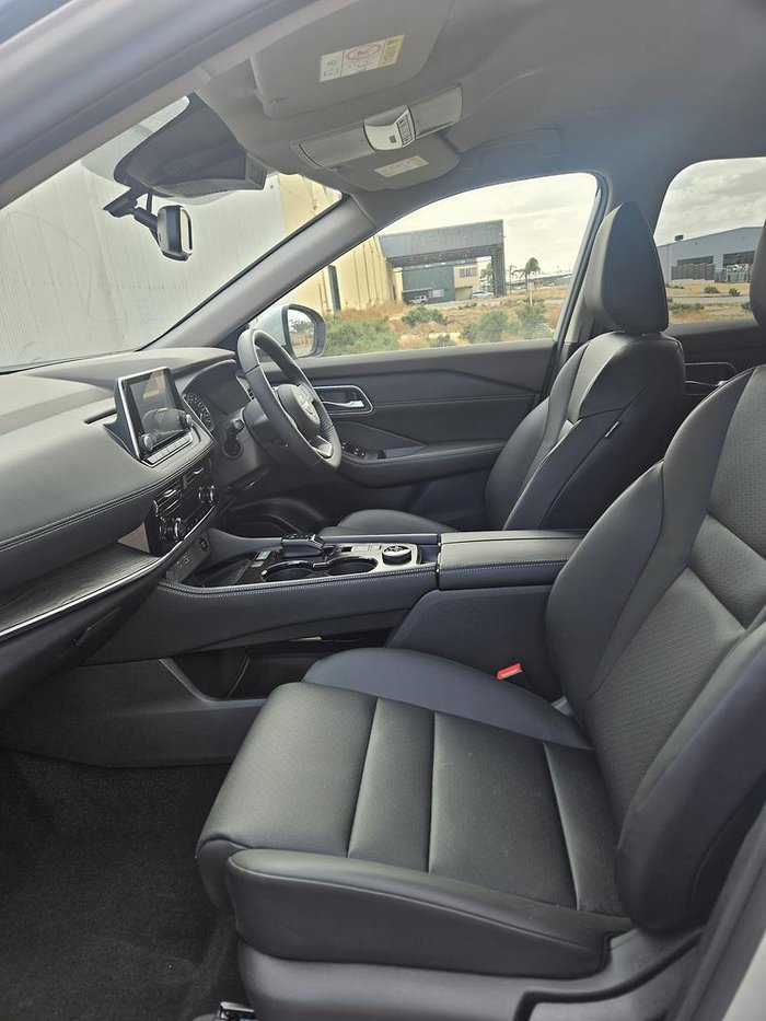 2024 Nissan X-TRAIL ST-L e-POWER