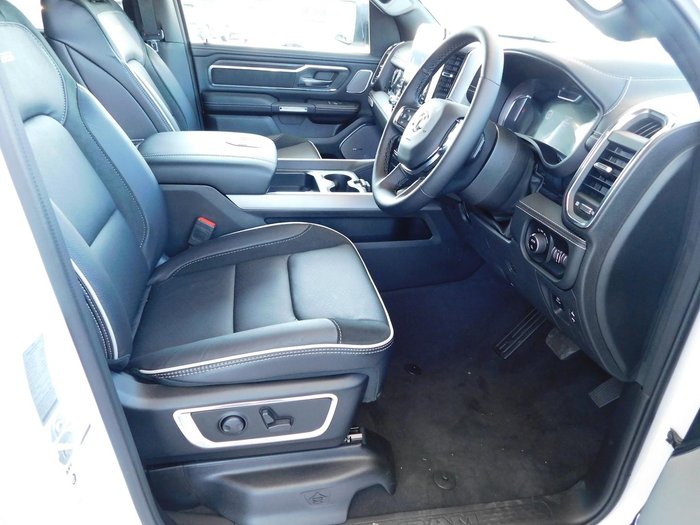 2025 RAM 1500 Laramie Sport Hurricane SO RamBox