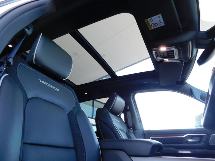 2025 RAM 1500 Laramie Sport Hurricane SO RamBox