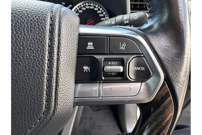 2022 Toyota Landcruiser VX