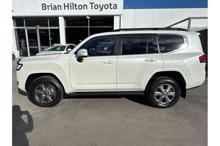 2022 Toyota Landcruiser VX