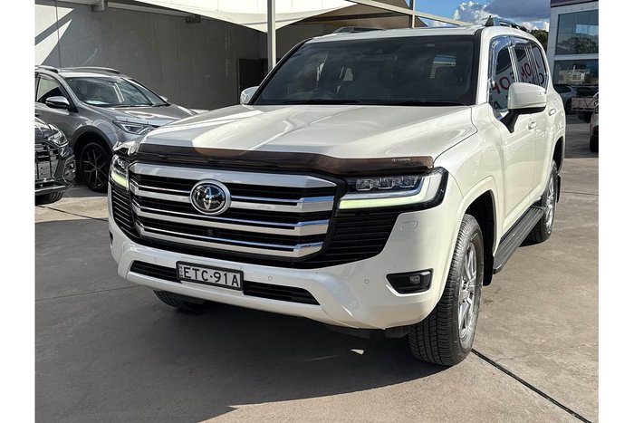 2022 Toyota Landcruiser VX