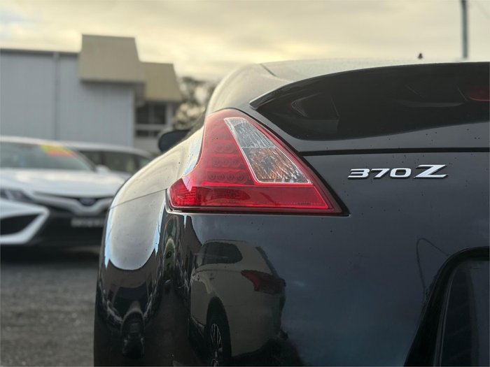 2010 NISSAN 370Z