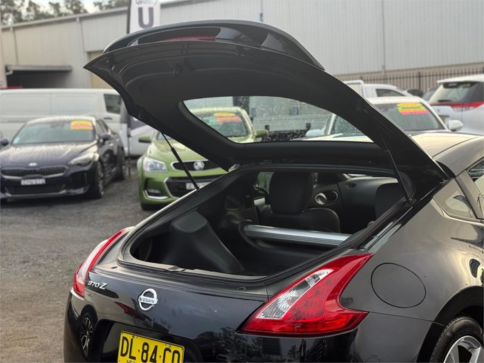 2010 NISSAN 370Z