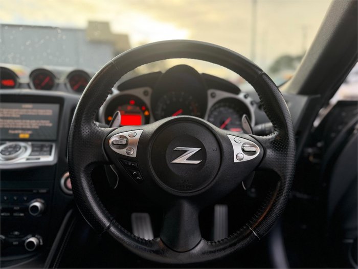 2010 NISSAN 370Z