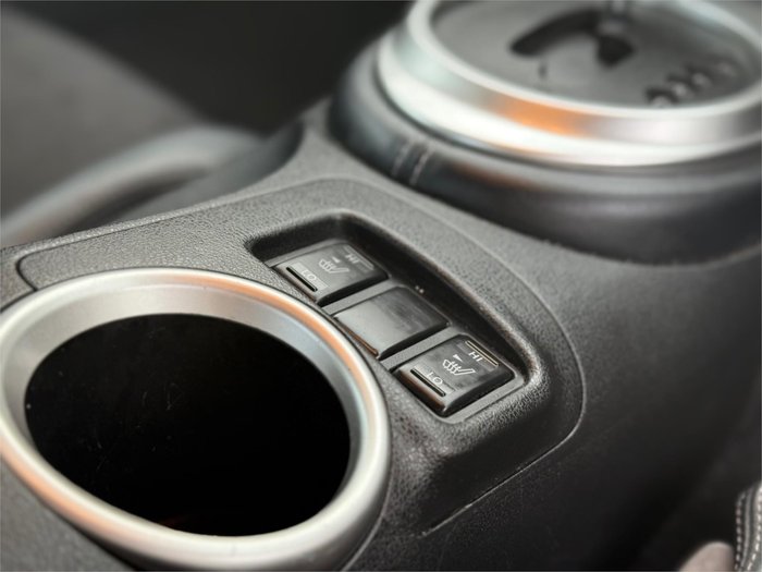2010 NISSAN 370Z