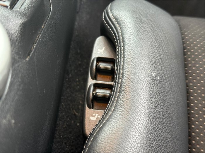 2010 NISSAN 370Z