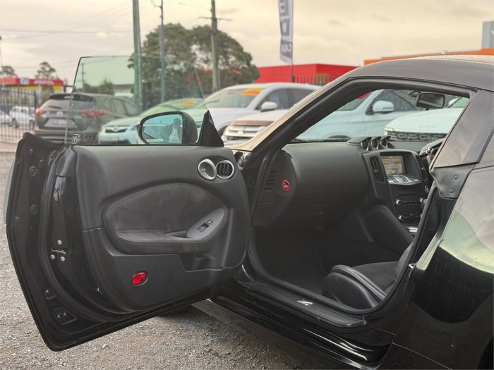 2010 NISSAN 370Z