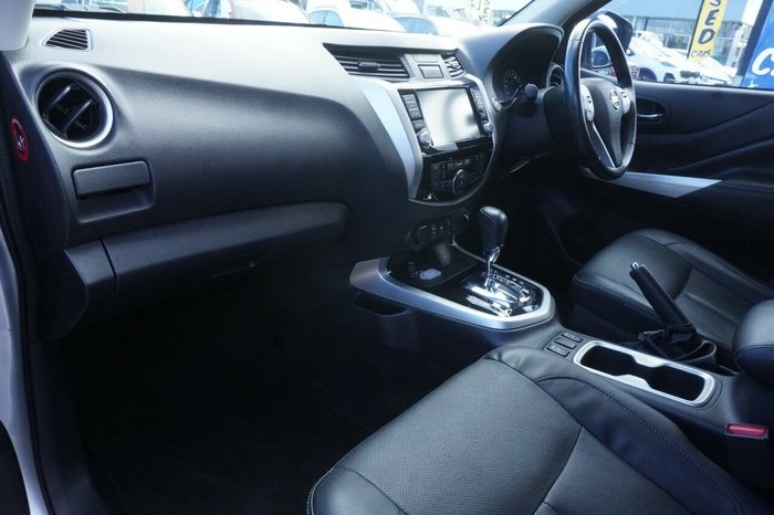 2019 Nissan Navara ST-X