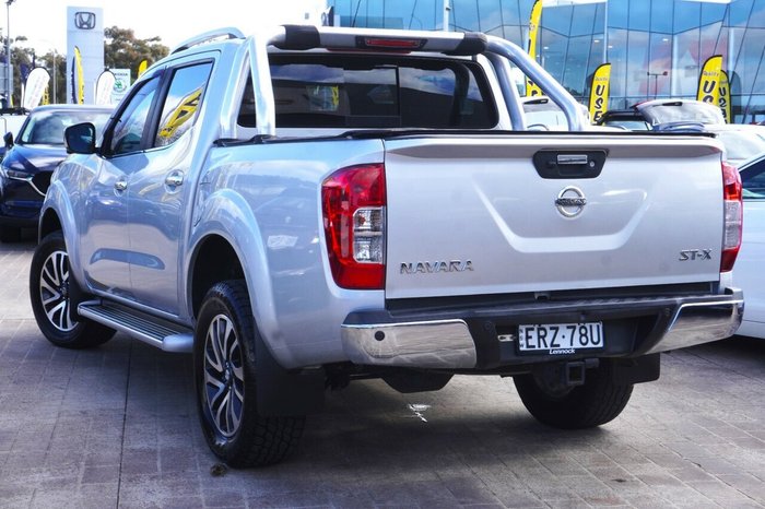 2019 Nissan Navara ST-X