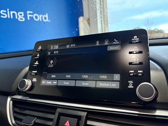 2020 Honda Accord VTi-LX