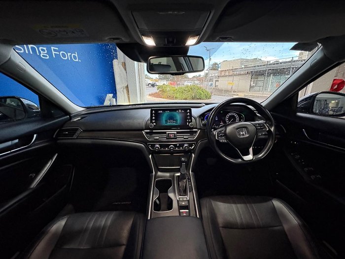 2020 Honda Accord VTi-LX