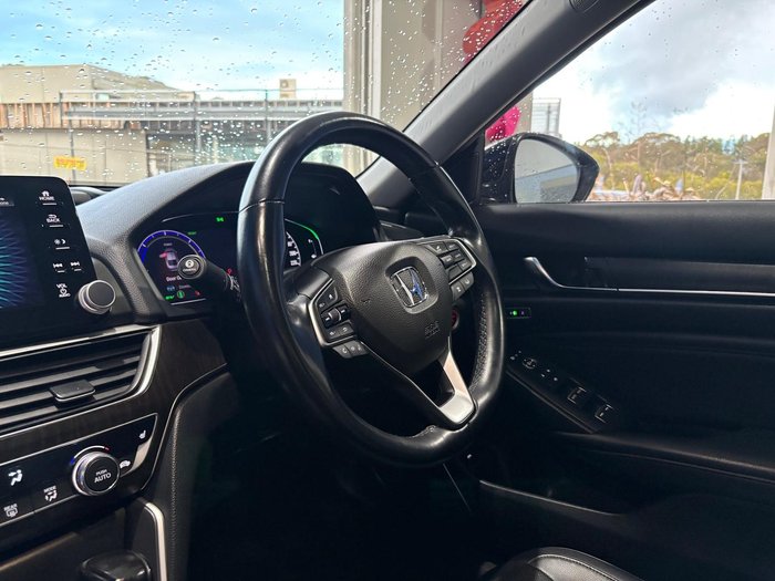 2020 Honda Accord VTi-LX