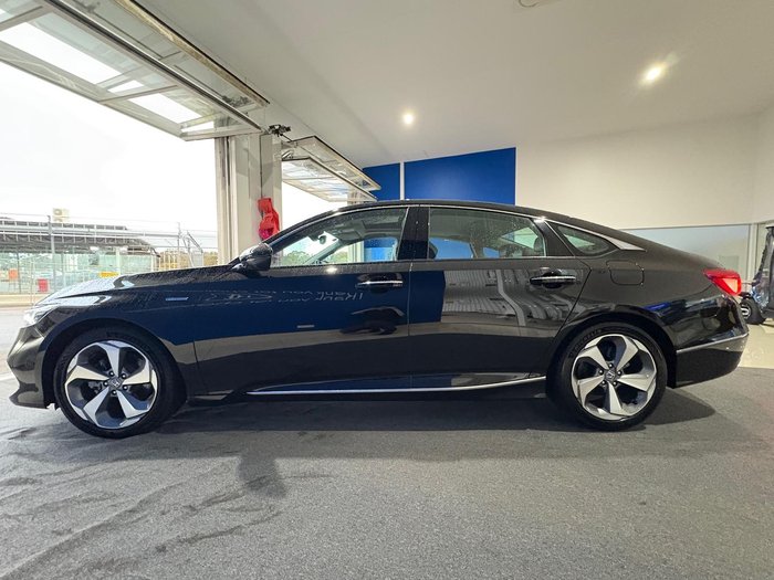 2020 Honda Accord VTi-LX