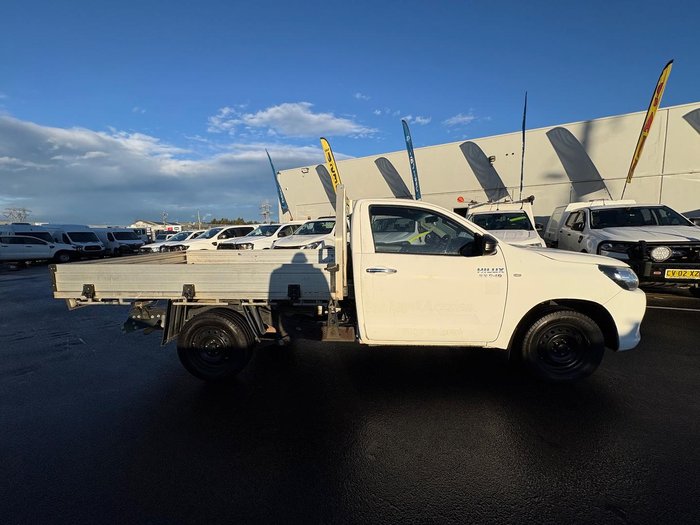 2015 Toyota Hilux SR
