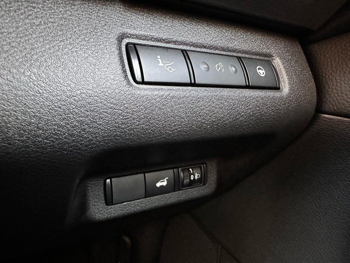 2024 Nissan Pathfinder Ti