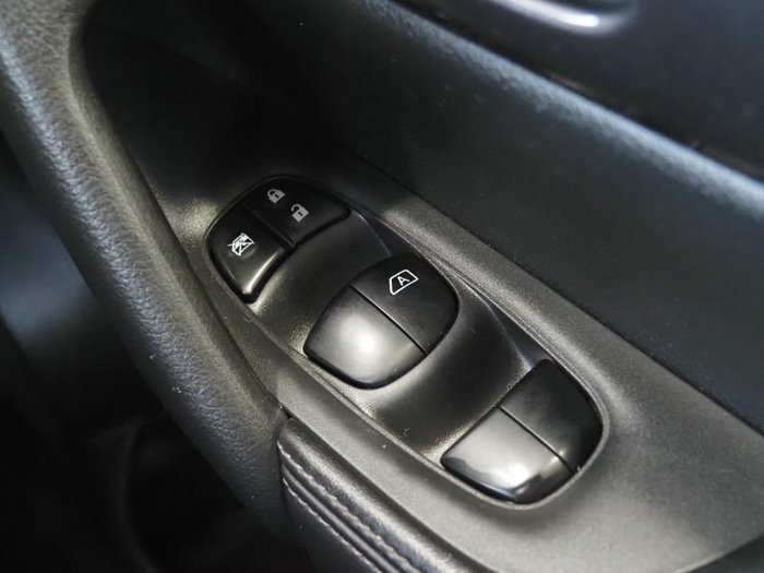 2019 Nissan X-TRAIL ST