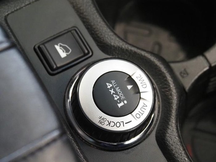 2019 Nissan X-TRAIL ST