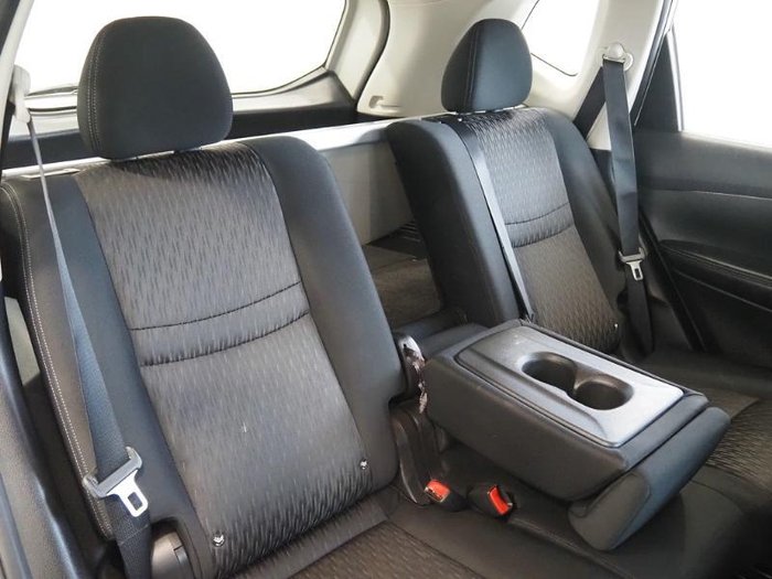 2019 Nissan X-TRAIL ST
