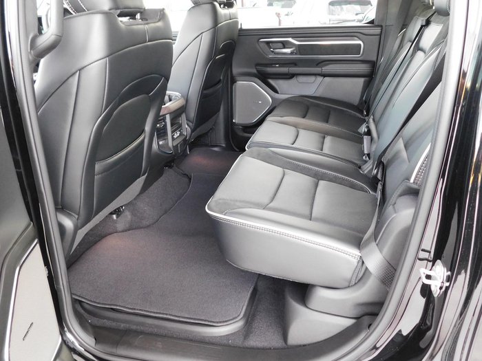 2025 RAM 1500 Laramie Sport Hurricane SO RamBox