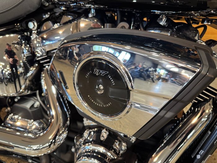 2025 Harley-davidson FXBR BREAKOUT (117) BLACK