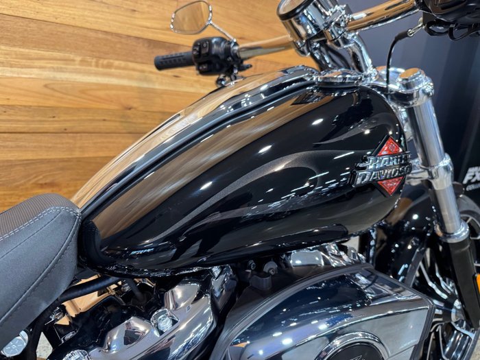 2025 Harley-davidson FXBR BREAKOUT (117) BLACK