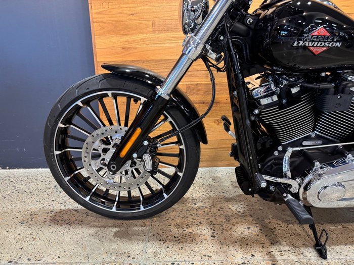 2025 Harley-davidson FXBR BREAKOUT (117) BLACK
