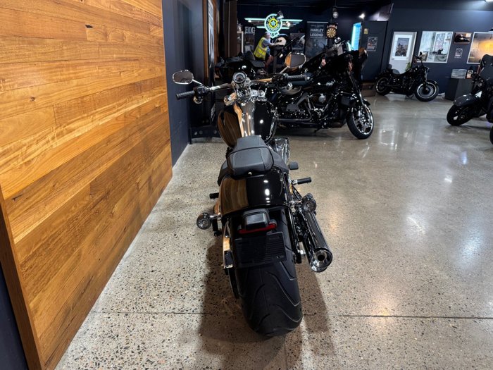 2025 Harley-davidson FXBR BREAKOUT (117) BLACK