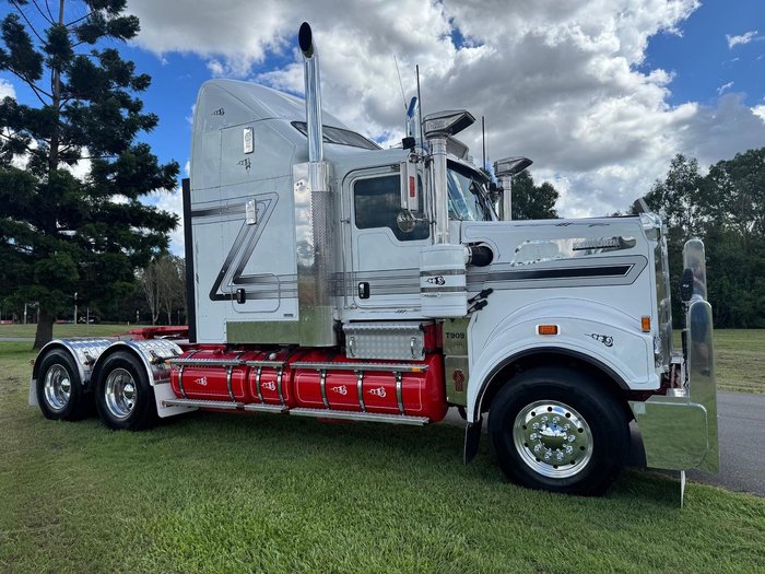 2016 Kenworth T909 ***CHOICE OF TWO***