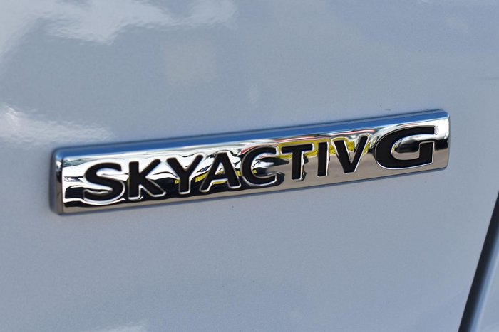 2023 Mazda CX-3 sTouring DK White