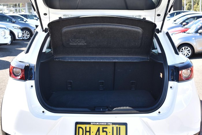 2023 Mazda CX-3 sTouring DK White