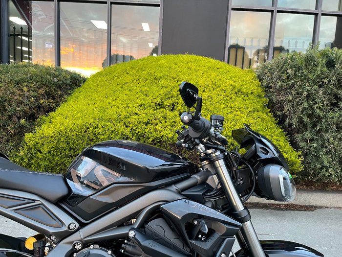 2022 Triumph STREET TRIPLE RS Black