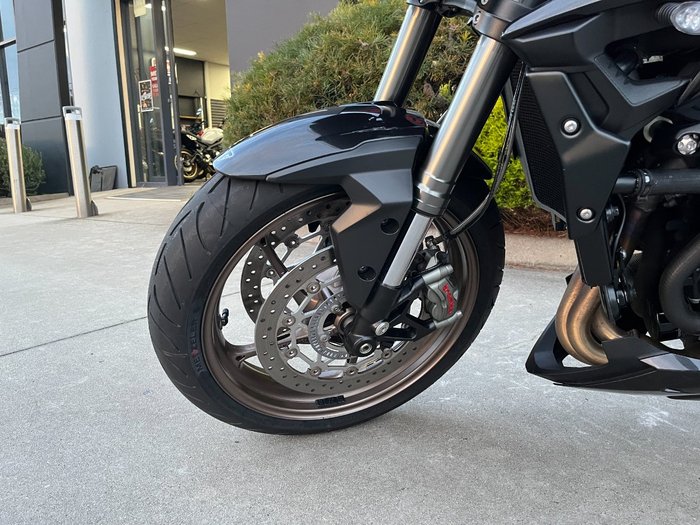 2022 Triumph STREET TRIPLE RS Black